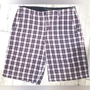 🍌Banana Republic Plaid Red Shorts (33)W